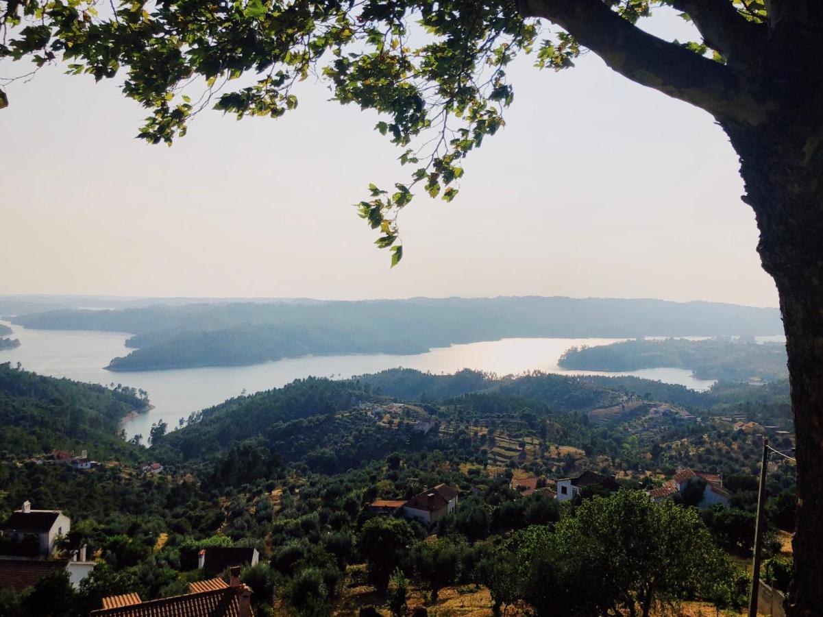 Moradia Albertina Sardoal Bagian luar foto